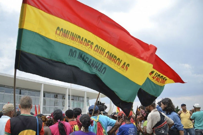 Resolução do governo estabelece diretrizes para a expulsão e reassentamento dos quilombolas, violando Convenção da OIT na qual o Brasil é signatário