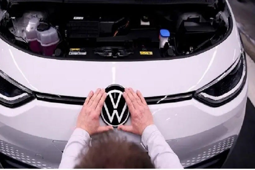 volksvagem-e-mercedes-benz-paralizam-fabricas-no-brasil-fronteiralivre