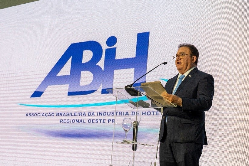 Presidente da ABIH Nacional, Manoel Cardoso Linhares, frisou que a entidade promove a hotelaria em várias frentes de atuação - Foto Marcos Labanca