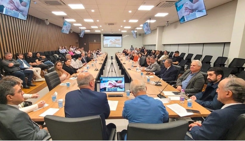Debate abrangeu políticas conjuntas para as Três Fronteiras, com foco em atendimento, educação e prevenção – foto: Divulgação