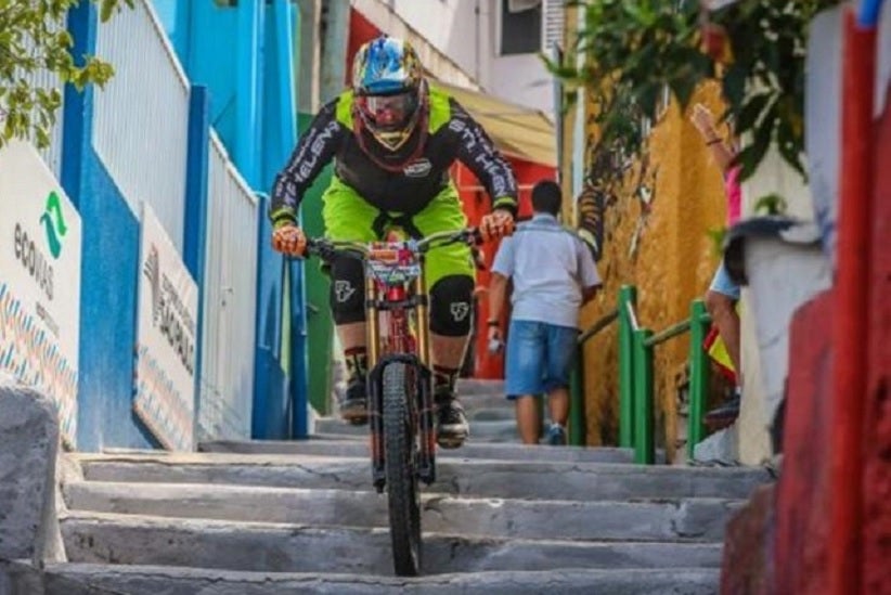 Descida das Escadas de Santos é aberta ao público - foto: Rodrigo Philipps/Diariodolitoral