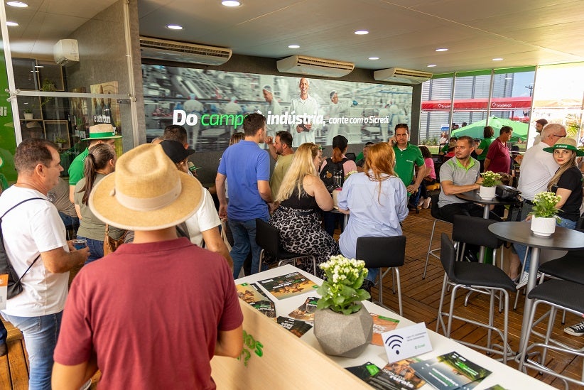 No total, a instituição financeira cooperativa registrou 700 propostas de financiamento durante a feira - Crédito fotografia: Leandro Carvalho