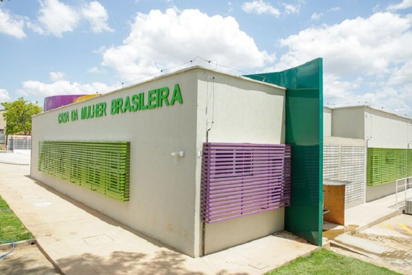 A Casa da Mulher Brasileira de Teresina ocupa 3,6 mil metros e oferecerá assistência a mulheres vítimas de violência em uma estrutura que contempla serviços de triagem, acolhimento, alojamento, apoio psicossocial e jurídico e promoção de autonomia econômi