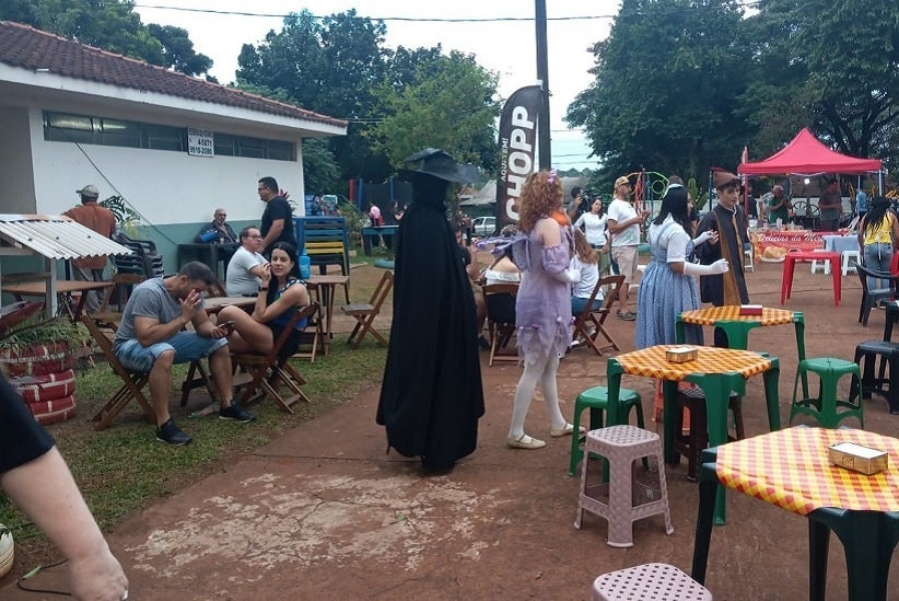 A praça do bairro Bourbon possui quadra de esporte, além da sede da AMBB -   Foto: Arquivo