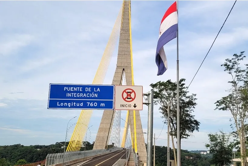 Conselhos de desenvolvimento da Argentina, Brasil e Paraguai pedem a abertura da Ponte da Integração, que está concluída – foto: Divulgação/Codetri