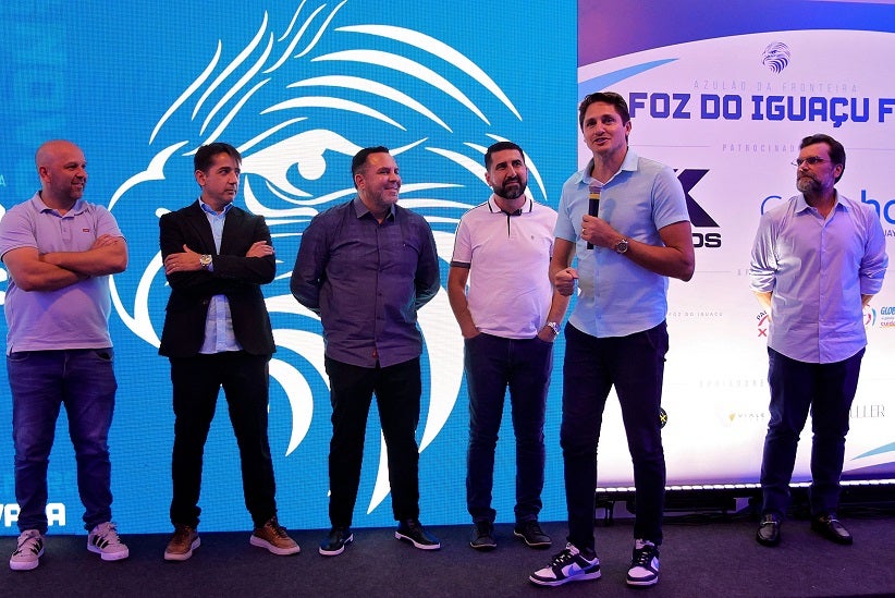 Edmilson apresenta diretoria do novo grupo gestor - Fotos: Christian Rizzi